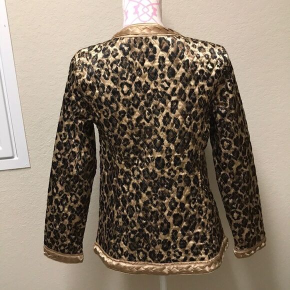 Chico’s Reversible leopard/gold reversible coat - Picture 2 of 4